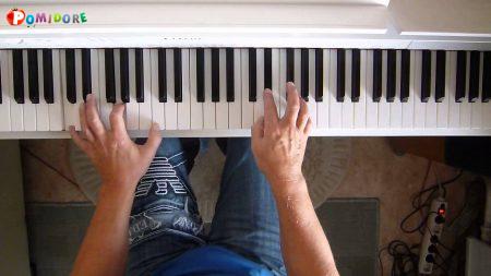 Уроки игры на фортепиано, сольфеджио