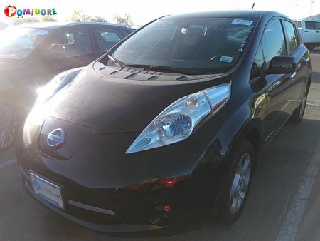 Черный Nissan Leaf SV 2014