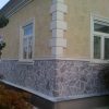 Отделка фасада камнем облицовка цоколя и стен камнем в Орше
